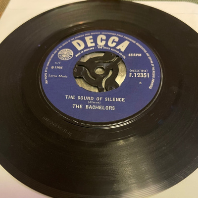 THE BACHELORS: The Sound Of Silence * Love Me With All You…