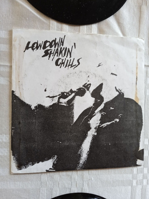KUVAPUSSI SINGLE: LOWDOWN SHAKIN CHILLS