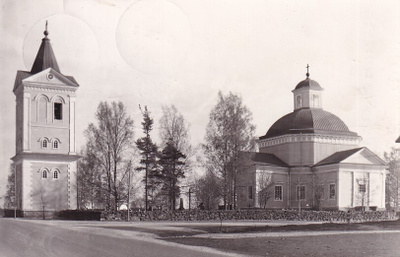 ISOJOKI KIRKKO JA TAPULI