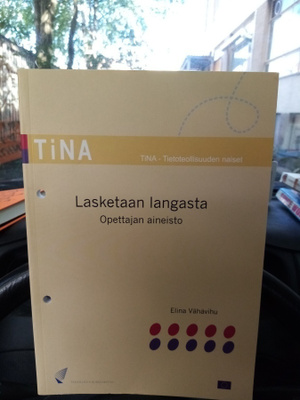 Vähävihu :  LASKETAAN LANGASTA - OPETTAJAN AINEISTO