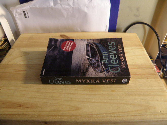 Ann Cleeves Mykkä vesi (nidottu)
