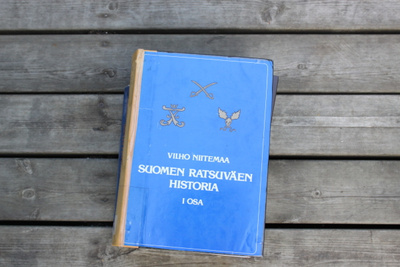 Vilho Niitemaa Suomen ratsuväen historia 1 osa 1917-1939 D2