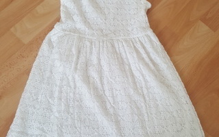 Pitsimekko koko 134/ 140cm