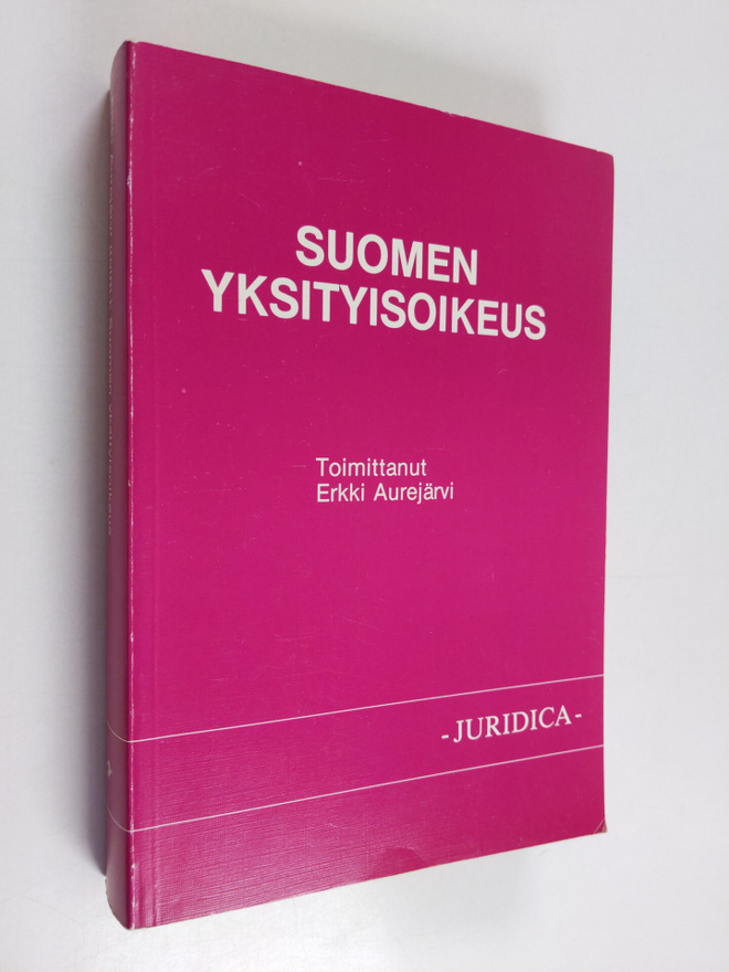 Erkki (toim.) Aurejärvi : Suomen yksityisoikeus