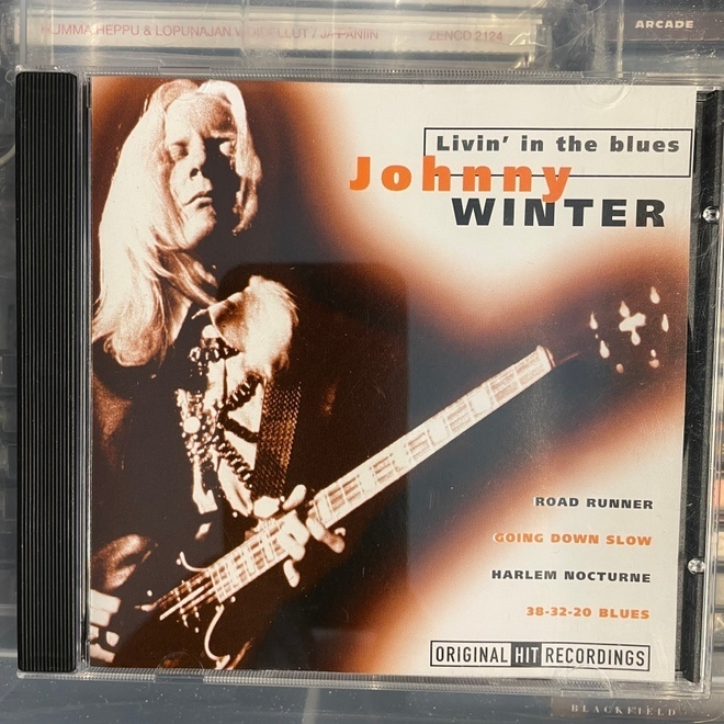 JOHNNY WINTER - Livin’ In The Blues cd
