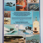 Ray Bonds : The US War Machine - An Encyclopedia of Ameri... - pikkukuva 2