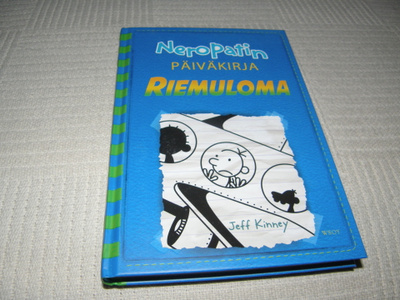 Jeff Kinney Neropatin päiväkirja 12 Riemuloma