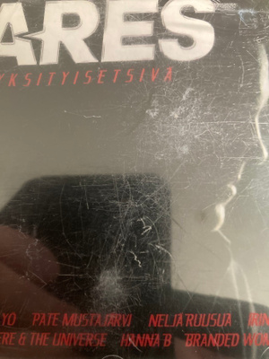 MUSIIKKIA ELOKUVASTA VARES YKSITYISETSIVÄ