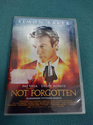 NOT FORGOTTEN (Simon Baker)***