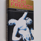 Nicci French : Pimeyden syli - pikkukuva 1