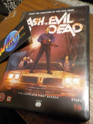ASH & EVIL DEAD 1. TUOTANTOKAUSI 2DVD (W)