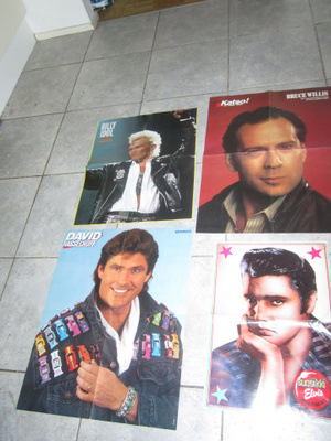 4 julistetta mm DAVID HASSELHOFF,BILLY IDOLL.BRUCE WILLIS