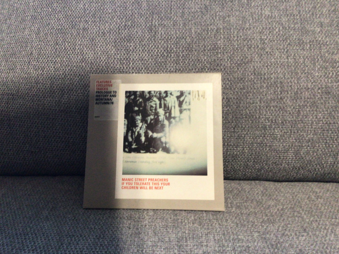 Manic street preachers : If you tolerate this your children