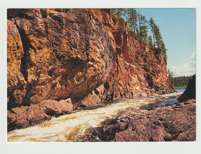 Juhani Kinnunen : KUUSAMO - Kiutaköngäs (R)