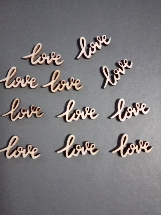10 kpl Puinen love koriste