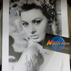 SOPHIA LOREN NIMIKIRJOITUS - pikkukuva 1