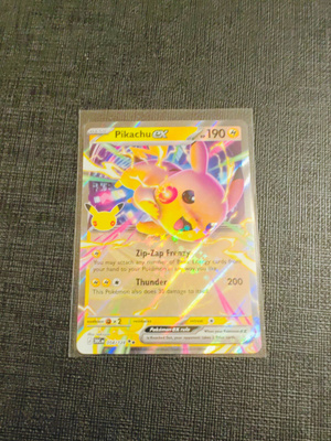 Pokemon 30th - Pikachu ex