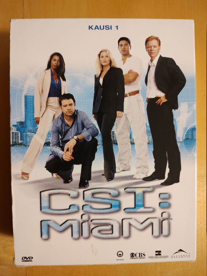 CSI: Miami - kausi 1 DVD-boksi