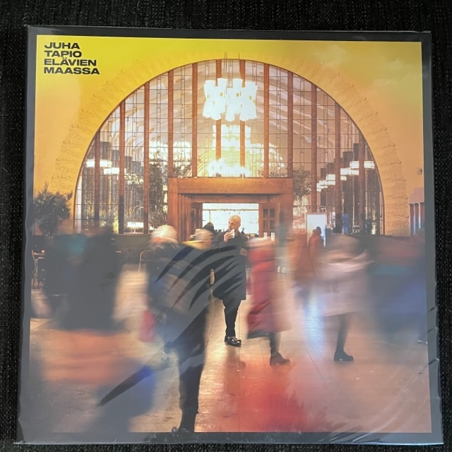 JUHA TAPIO - Elävien maassa 2-LP (Bonusbiisejä)
