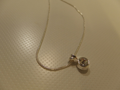 Kaulakoru , Swarovskin kristalli , UUSI