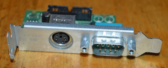 Dell Sarjaportti ja ps-2 adapteri 0G504C (755 SFF)
