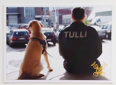 "Tullimies ja koira"  KULKEMATON POSTIKORTTI