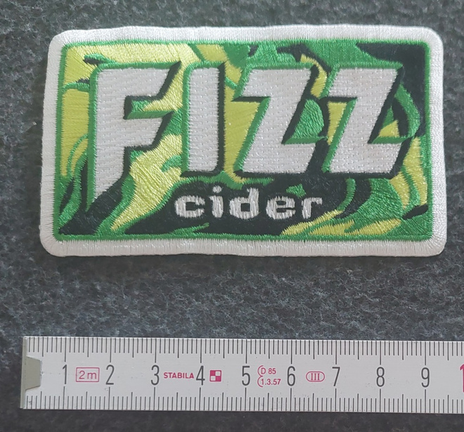 FIZZ CIDER KANGASMERKKI, SILITETTÄVÄ MERKKI