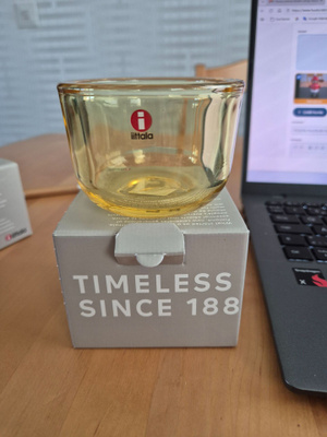 Iittala Valkea kynttilälyhty 60 mm sitruunankeltainen