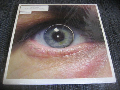 LP - Circle - Manner (eyeball colored)
