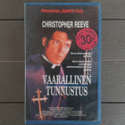 VHS: Vaarallinen Tunnustus (Christopher Reeve 1992) - pikkukuva 1