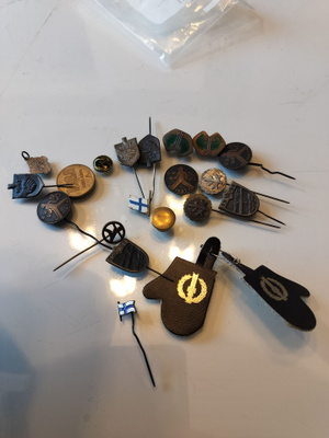 erä militaria merkkejä (1)