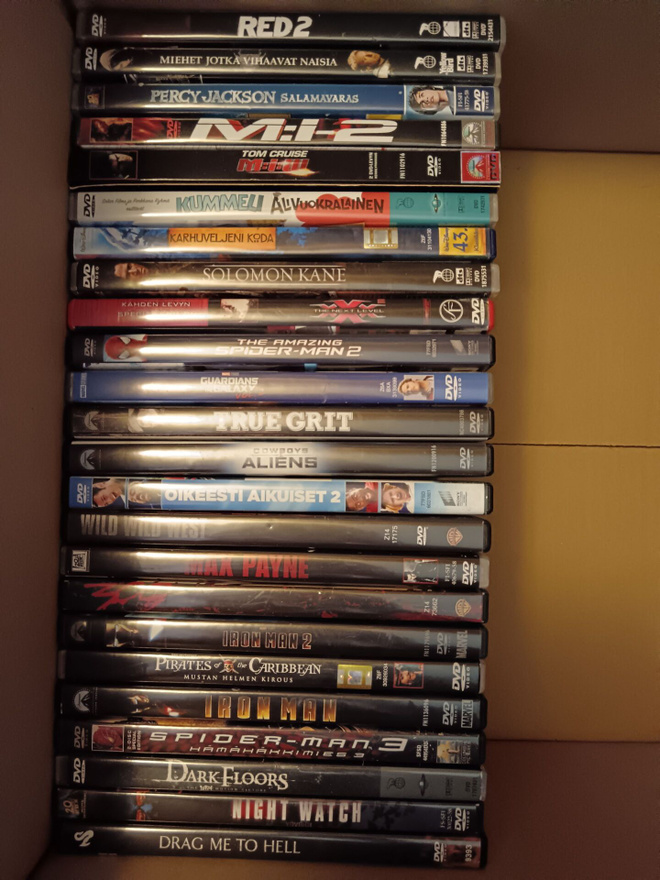127kpl dvd elokuvia ja sarja