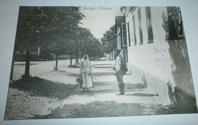 Porvoo, juttutuokio kadulla, vanha mv pk, ei p,