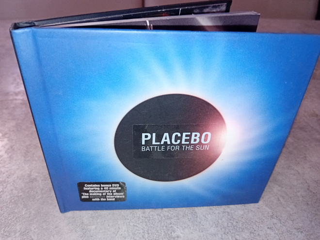 CD + DVD PLACEBO : Battle for the Sun + pääsylippu ( SIS POS