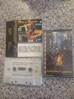LEEVI AND THE LEAVINGS c-kasetit