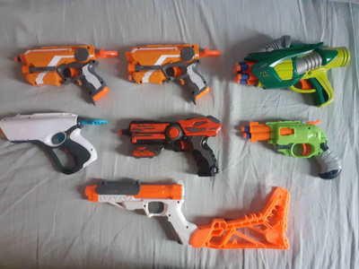 Nerf pyssyjä/muita pehmonuoliaseita