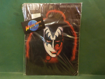 KISS - GENE SIMMONS NUOTTIKIRJA