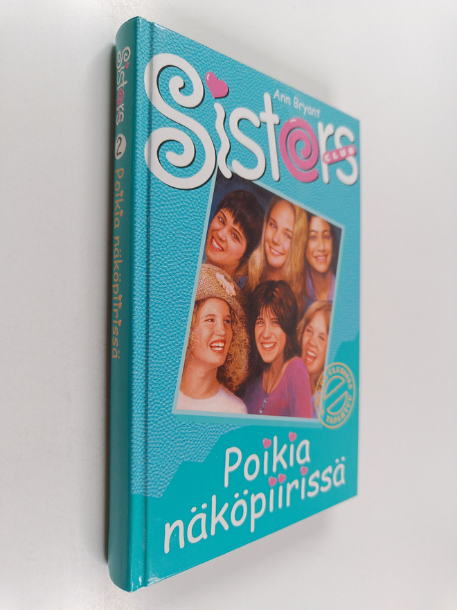Ann Bryant : Poikia näköpiirissä