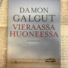 Damon Galgut - Vieraassa huoneessa (sid.) - pikkukuva 2
