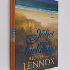 Judith Lennox : Jäljet rantahiekassa - pikkukuva 1
