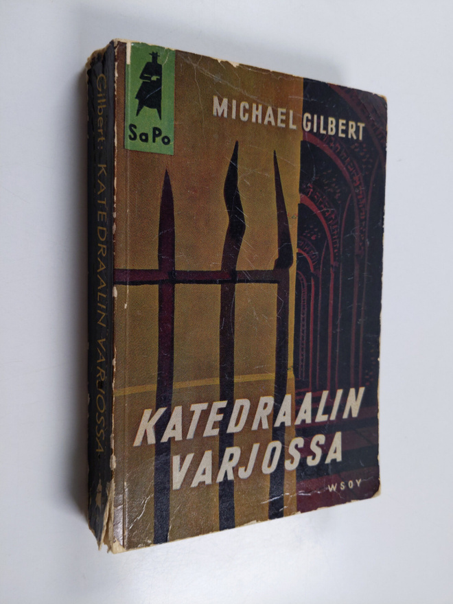 Michael Gilbert : Katedraalin varjossa