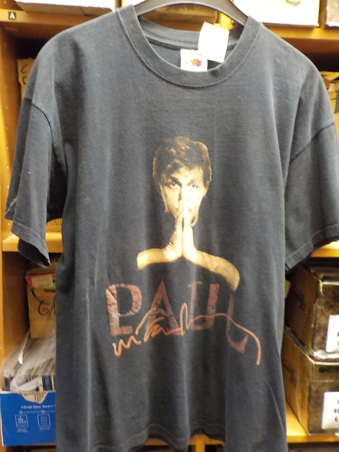 PAUL MCCARTNEY KIERTUEPAITA KOKO L (W)