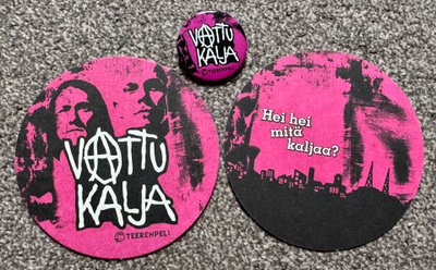 Apulanta Vattukalja pullonaluset ja rintamerkki