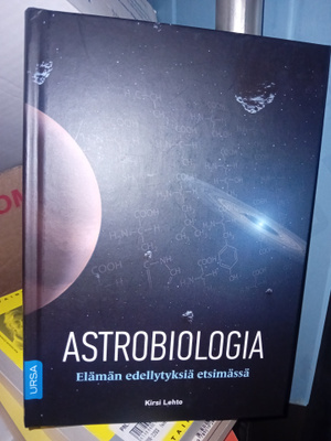 Kirsi Lehto : Astrobiologia ( SIS POSTIKULU )