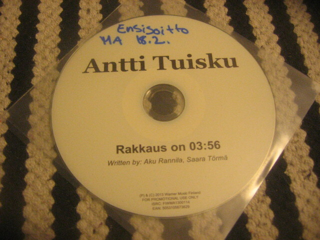 Antti Tuisku - Rakkaus on (promo cds)