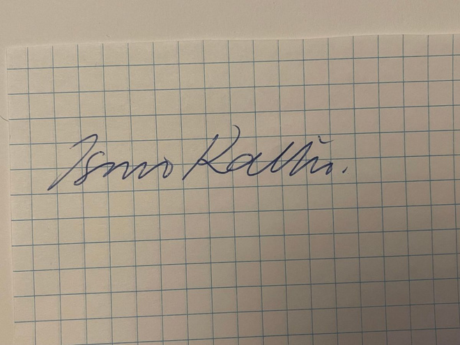 Ismo Kallio nimikirjoitus paperilla
