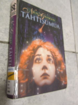NEIL GAIMAN - TÄHTISUMUA ( kovakantinen )
