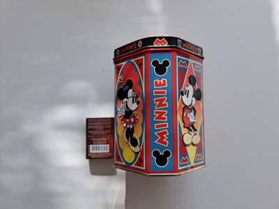 Peltipurkki: Walt Disney - Mikki ja Minni Hiiri - v. 1999