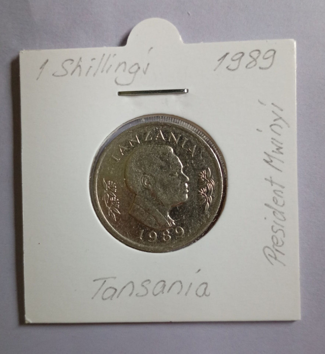 Tansania 1 Shillinki v.1989 KM#22