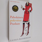 Lauren Weisberger : Paholainen pukeutuu Pradaan - pikkukuva 1